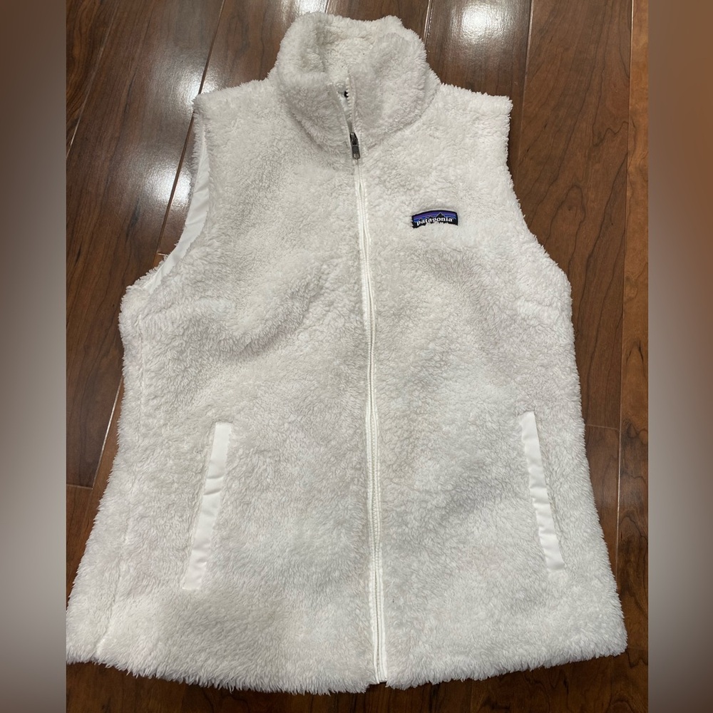 Patagonia White Fleece Vest - Women’s